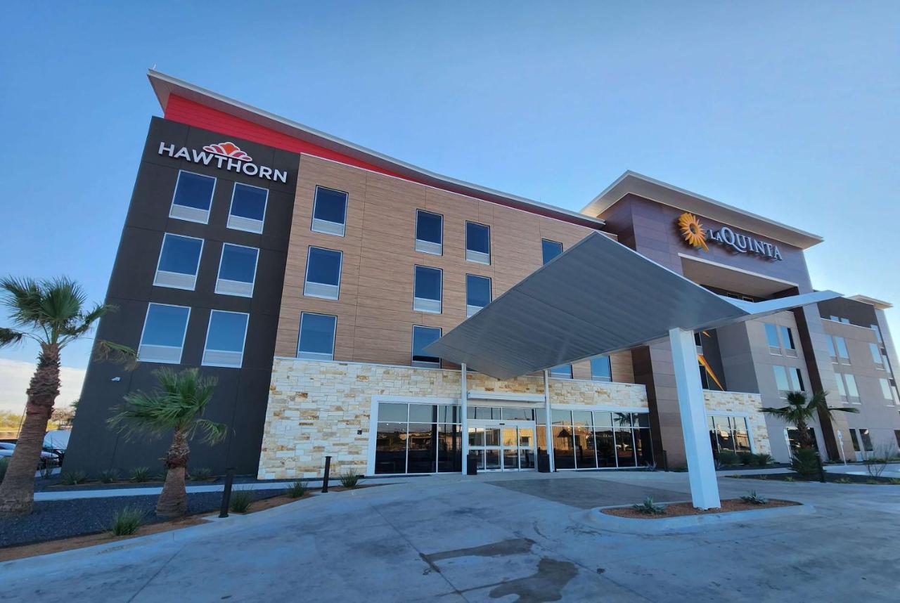 Hawthorn Suites By Wyndham Del Rio Exterior foto