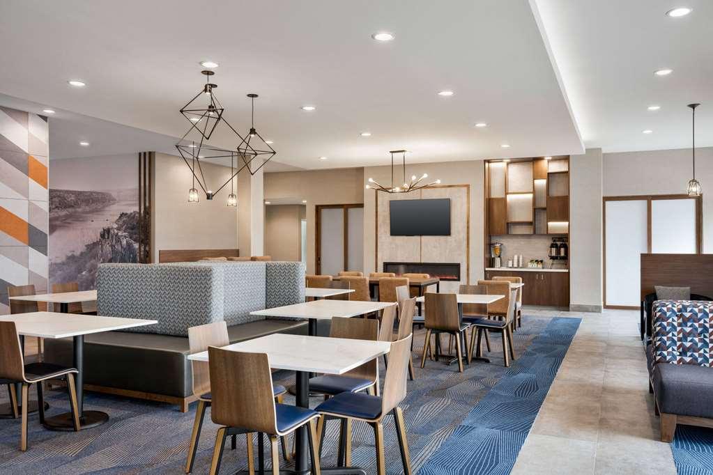Hawthorn Suites By Wyndham Del Rio Interior foto
