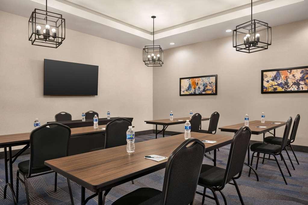 Hawthorn Suites By Wyndham Del Rio Einrichtungen foto